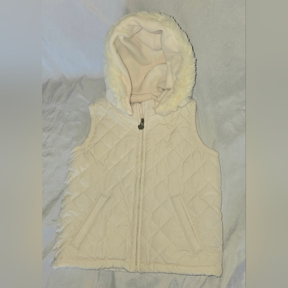 GAP Cream Vintage Y2k Quilted Puffer Vest with Faux Fur Hood Size 2t